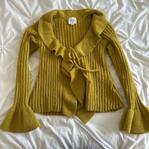 Fun colored green shirt!